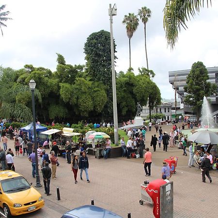 Hotel Monserrate Manizales Buitenkant foto
